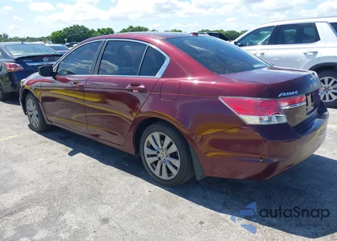 2011 Honda Accord 2.4 Ex-L z USA, uszkodzony, nr VIN 1HGCP2F87BA057022